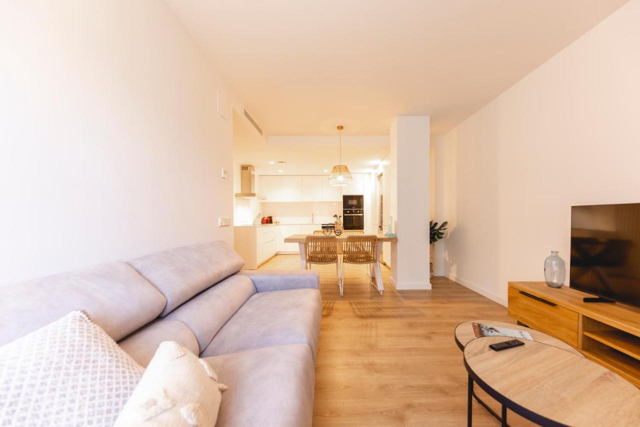 Bravissimo Sirenes, 2-Bedroom Apartment Жирона Экстерьер фото